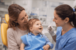 Primera Visita al Dentista Infantil en Sevilla Este