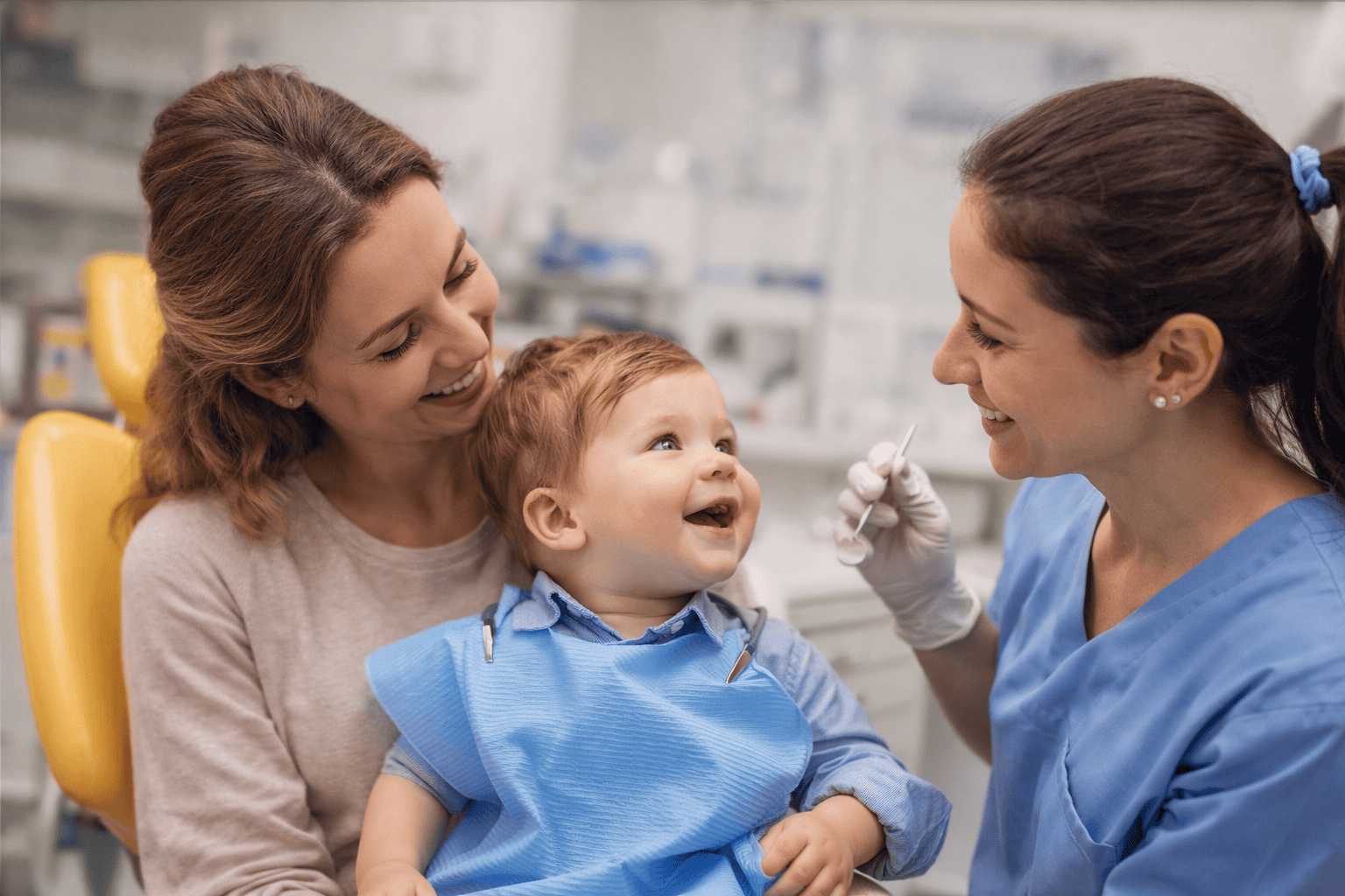 Primera Visita al Dentista Infantil en Sevilla Este